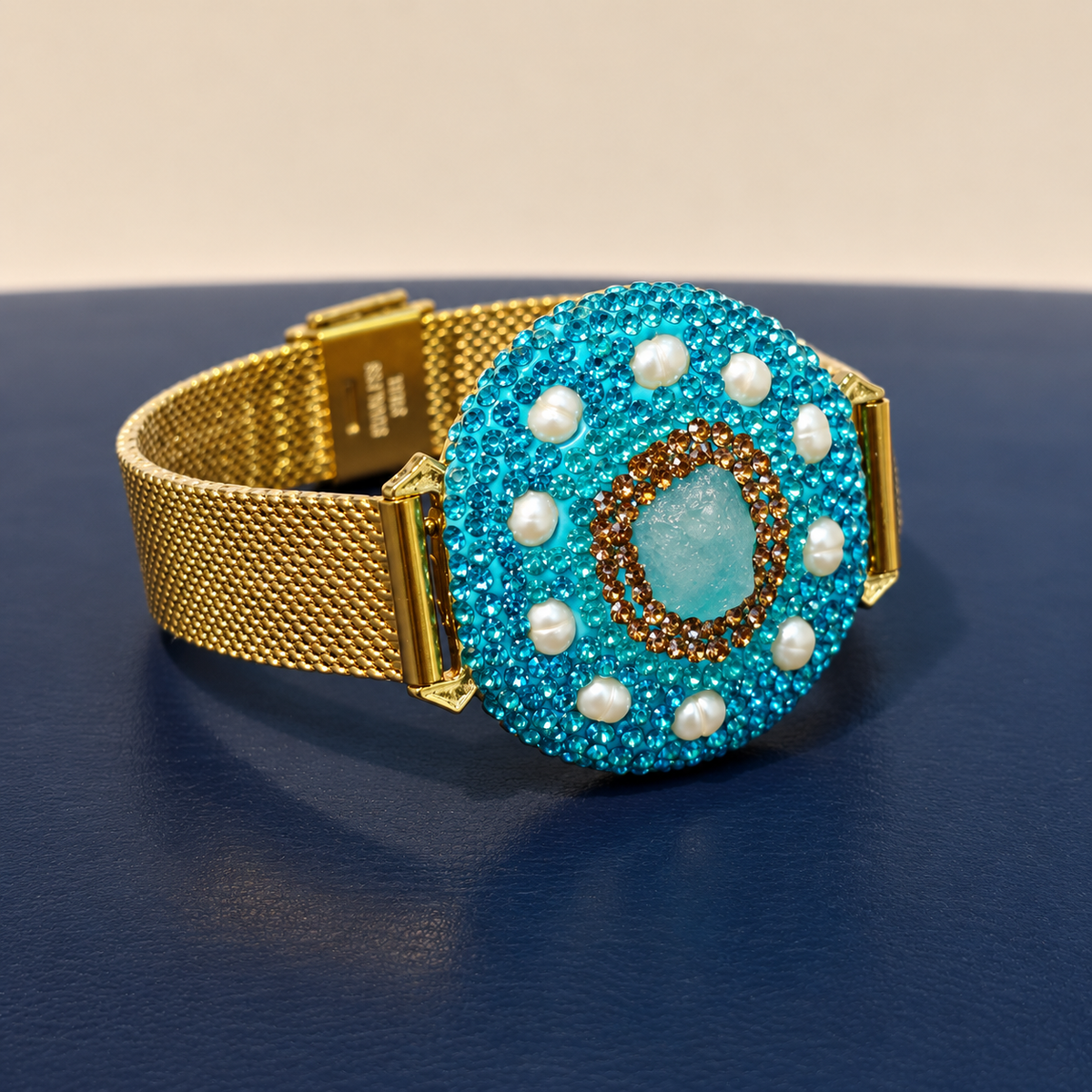 Wholesale Copper Gold‑Plated Mesh Band Natural Stone Pearl Rhinestone Bangle Bracelet