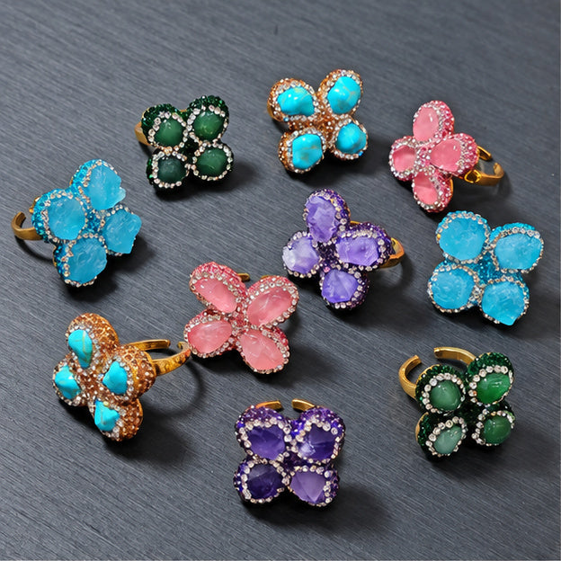 Four‑Leaf Clover Natural Crystal Full Rhinestone Statement Ring
