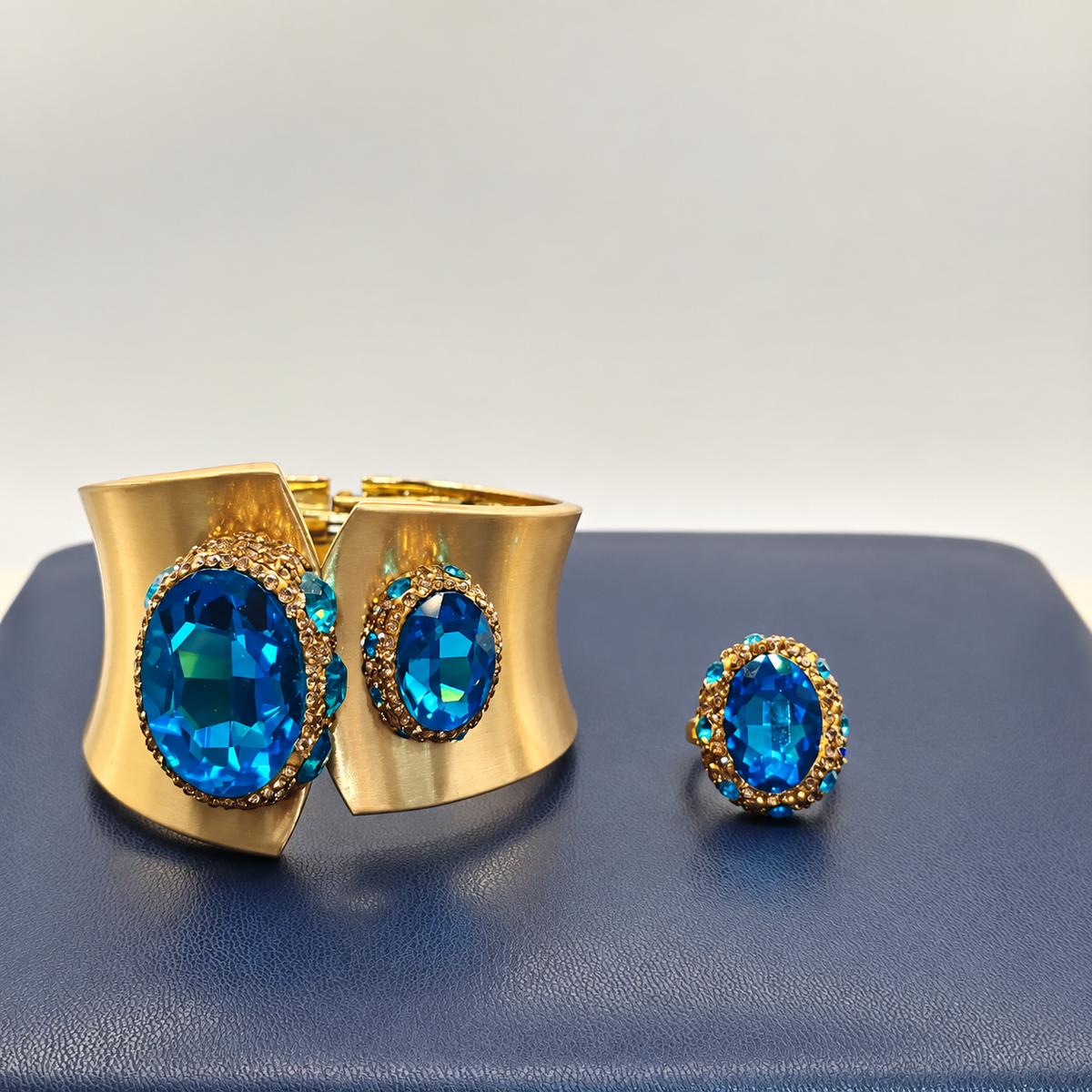 Crystal Rhinestone Copper Bangle & Ring 2‑Piece Set, High‑End Elegant Adjustable Open‑Cuff Jewelry, Eco‑Friendly Electroplated