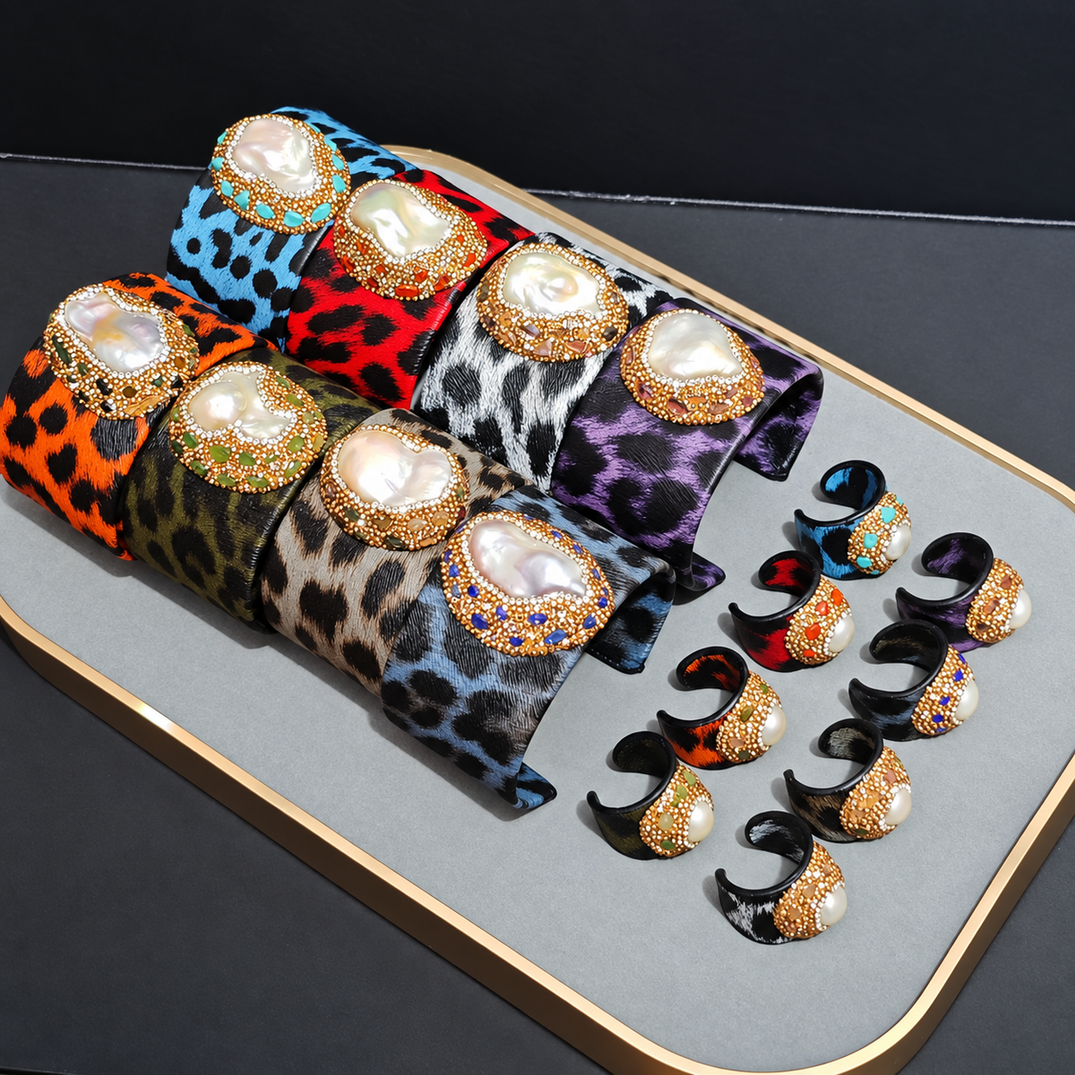 Natural Pearl Rhinestone‑Inlaid Leopard‑Print Leather 2‑Piece Jewelry Set, Bangle & Ring