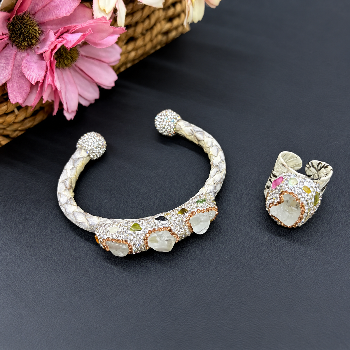 Crystal Rhinestone Copper Bangle & Ring 2‑Piece Set, High‑End Elegant Adjustable Open‑Cuff Jewelry, Eco‑Friendly Electroplated（副本）