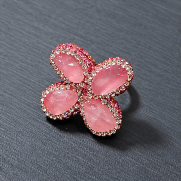 Four‑Leaf Clover Natural Crystal Full Rhinestone Statement Ring